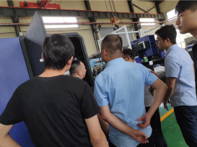 吉利商用汽車實(shí)地考察瑞爾多激光切割機(jī)廠，深化網(wǎng)絡(luò)信息技術(shù)開發(fā)合作